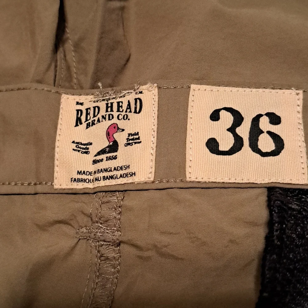 RedHead Men's Brown Cargo Shorts.  Size 36. - Picture 2 of 8